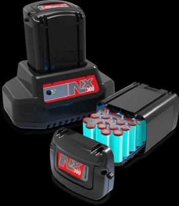 FREGADORA COMPACTA  NUMATIC 244NX (2 BATERIAS)